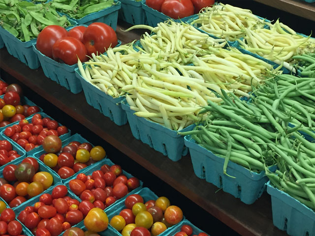 clicks produce tomatoes and peas